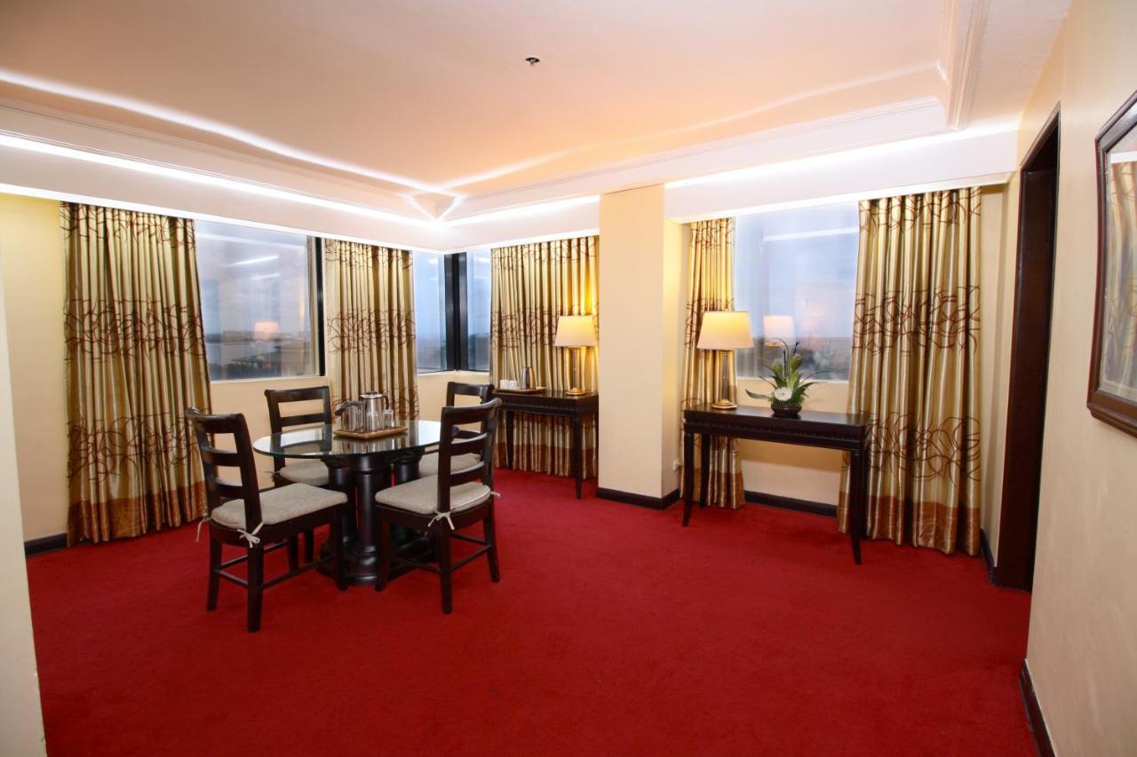 Bayview Park Hotel Manila Esterno foto