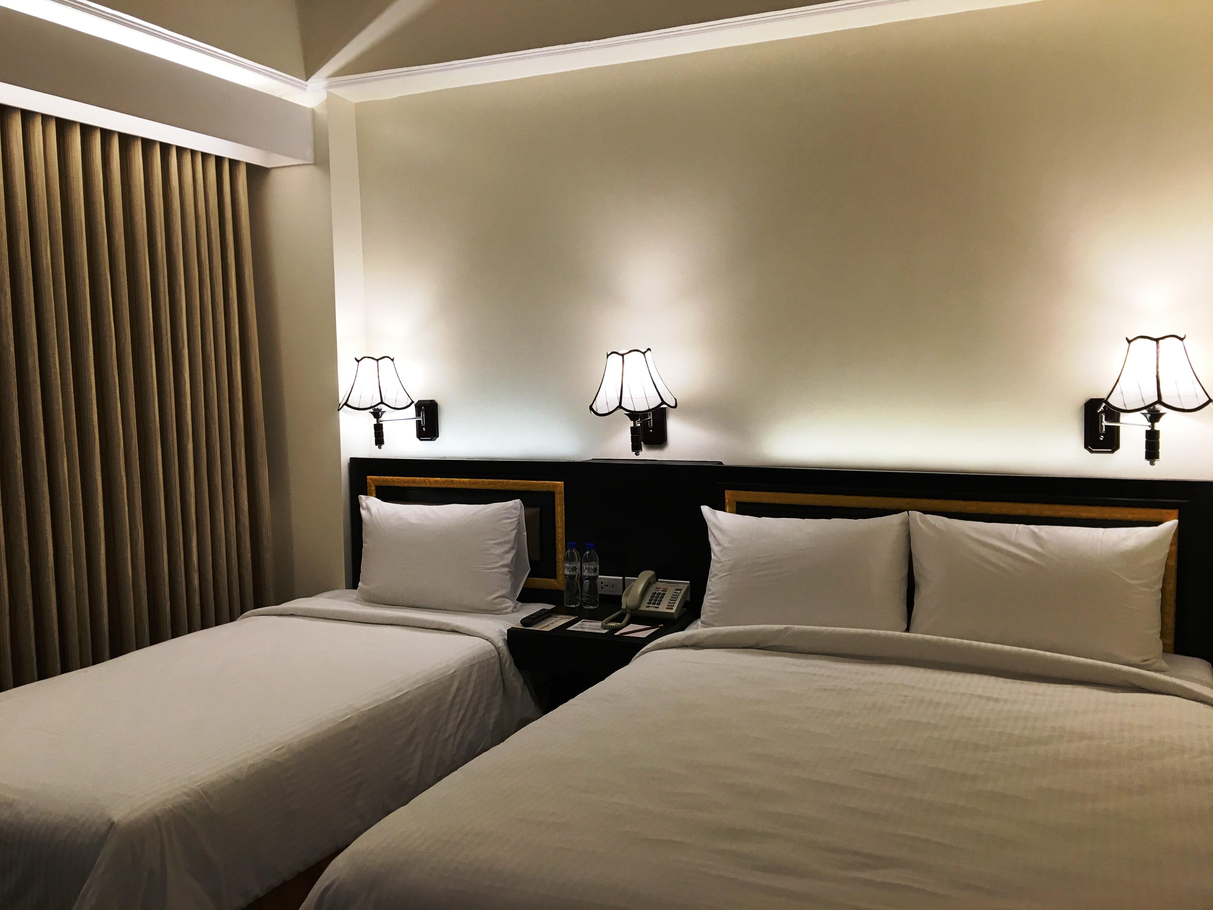 Bayview Park Hotel Manila Esterno foto