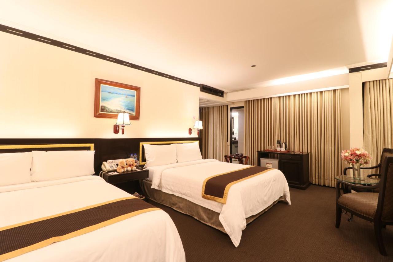 Bayview Park Hotel Manila Esterno foto