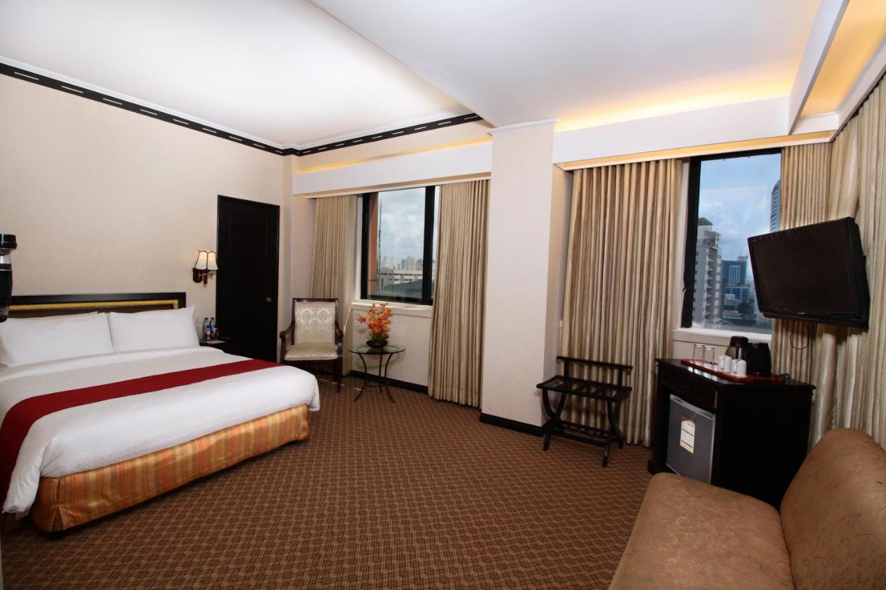 Bayview Park Hotel Manila Esterno foto